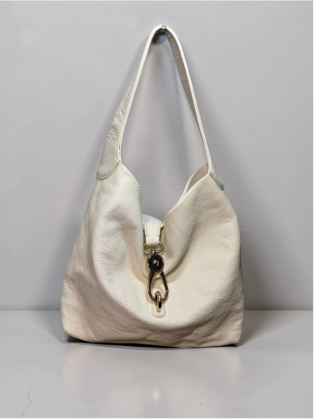 Dooney & Bourke Pebble Grain Logo Lock Sac / Hobo Shoulder Bag